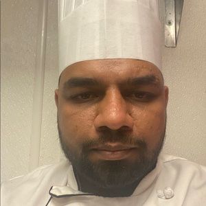 Meet your Posher, Vivek